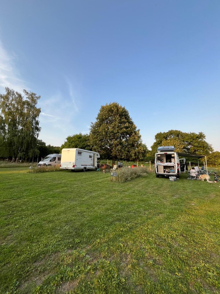 Aire camping-car � Bellavilliers (61360) - Photo 4